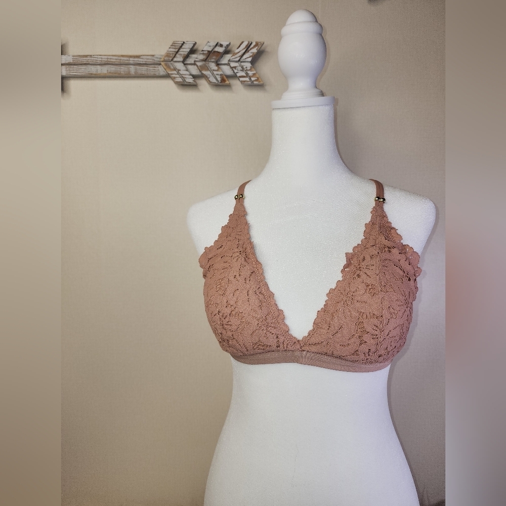 Aerie Tan Lace Bralette with Adjustable Straps
